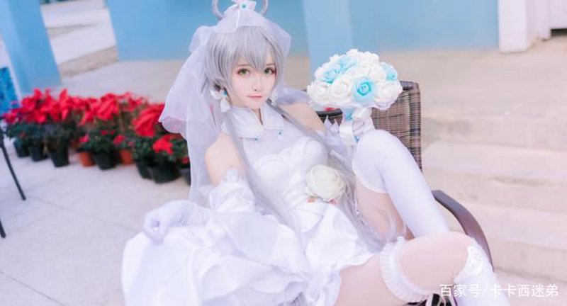 星艺华视-二次元cosplay图片百度云分享平台上的“解雨臣”cosplay作品，不仅展示了这位知名角色扮演者的精湛技艺，还吸引了一众粉丝的目光。今天，我们就来盘点一下这些Cosplay照片的精彩之处。